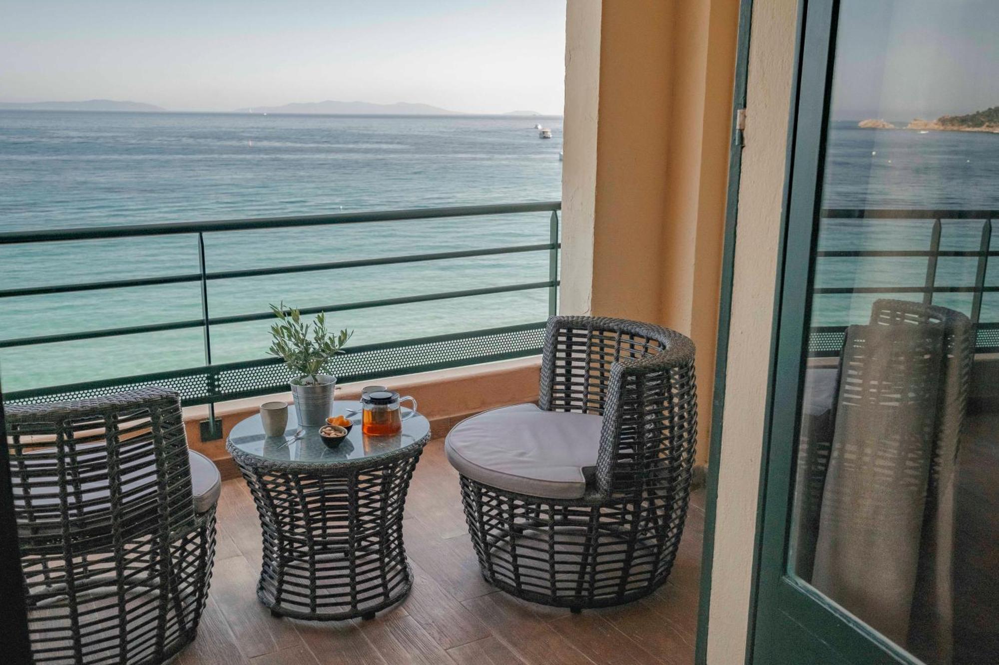 Surplage Hotel Cavaliere لو لا فاندو المظهر الخارجي الصورة
